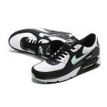 Nike Air Max 90 DH4619-100 - フレッシュなスタイルとクラシックな快適さ Nike Air Max 90 DH4619-100 - ブラック&ホワイトスニーカー、ミントグリーンスウッシュ付き