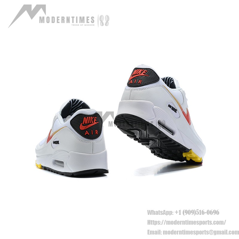 Nike Air Max 90 DJ5530-100 - ホワイト レッドスウッシュとゴールドハイライト Nike Air Max 90 DJ5530-100 ホワイトスニーカー レッドスウッシュとゴールドアクセント
