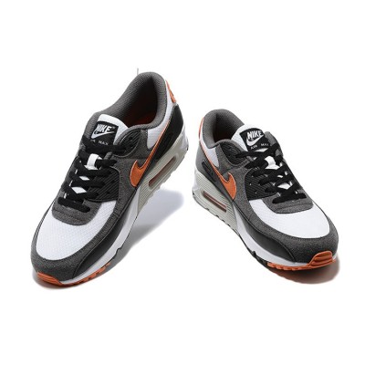 Nike Air Max 90 DM0029-101 - グレー、ブラック、ホワイトのスニーカー、鮮やかなオレンジアクセント付き | 大胆な快適さとスタイル