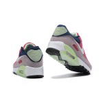 Nike Air Max 90 DM0035-500 - 鮮やかなマルチカラースエードスニーカー Nike Air Max 90 DM0035-500 - マルチカラースエードスニーカー 鮮やかなピンク、グリーン、ネイビーのアクセント付き