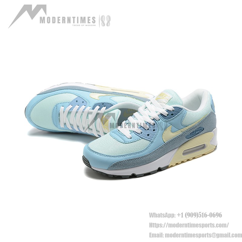 Nike Air Max 90 DM2829-001 - ライトブルーとパステルアクセントのスニーカー Nike Air Max 90 DM2829-001 - ライトブルーのスニーカー、イエローパステルアクセント付き