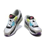 Nike Air Max 90 DR9900-100 - 鮮やかなマルチカラースニーカー Nike Air Max 90 DR9900-100 - グレー、ブラック、ホワイトのマルチカラースニーカー、ネオンアクセント付き