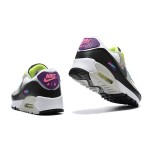 Nike Air Max 90 DR9900-100 - 鮮やかなマルチカラースニーカー Nike Air Max 90 DR9900-100 - グレー、ブラック、ホワイトのマルチカラースニーカー、ネオンアクセント付き