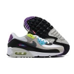 Nike Air Max 90 DR9900-100 - 鮮やかなマルチカラースニーカー Nike Air Max 90 DR9900-100 - グレー、ブラック、ホワイトのマルチカラースニーカー、ネオンアクセント付き
