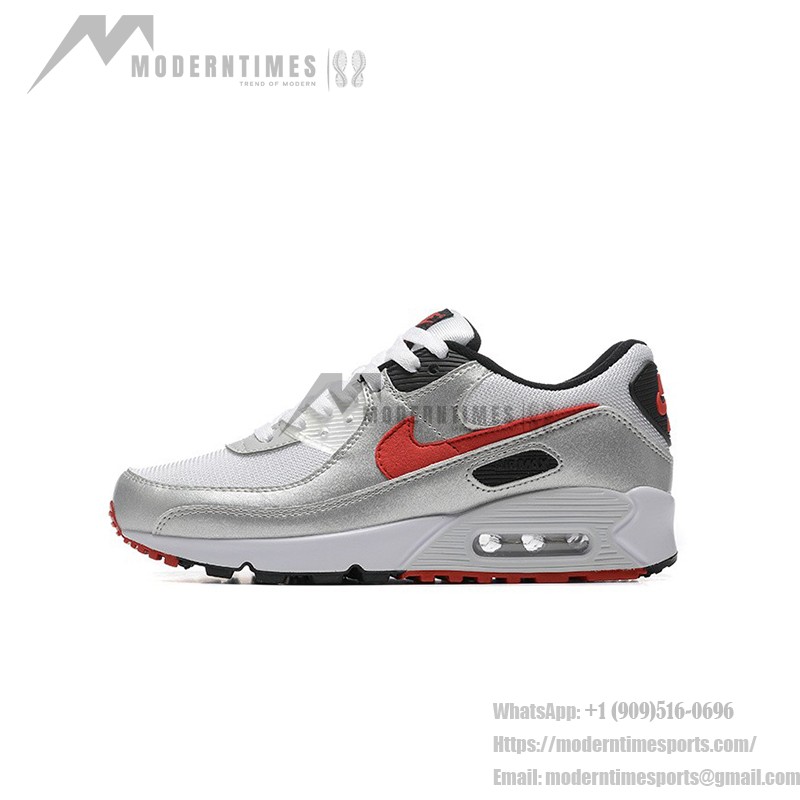 Nike Air Max 90 DX4233-001 - 未来的なシルバー&ホワイトスニーカー Nike Air Max 90 DX4233-001 - シルバーとホワイトのスニーカー(レッドスウッシュ付き)