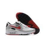Nike Air Max 90 DX4233-001 - 未来的なシルバー&ホワイトスニーカー Nike Air Max 90 DX4233-001 - シルバーとホワイトのスニーカー(レッドスウッシュ付き)