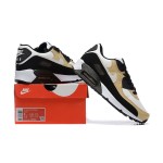 Nike Air Max 90 DZ3522-001 - ベージュ、ブラック、ホワイトスニーカー Nike Air Max 90 DZ3522-001 ベージュ、ブラック、ホワイトの洗練されたスニーカー