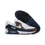 Nike Air Max 90 DZ3522-002 - ホワイトにブラウンとネイビー Nike Air Max 90 DZ3522-002 - ブラウン&ネイビーアクセントのホワイトスニーカー