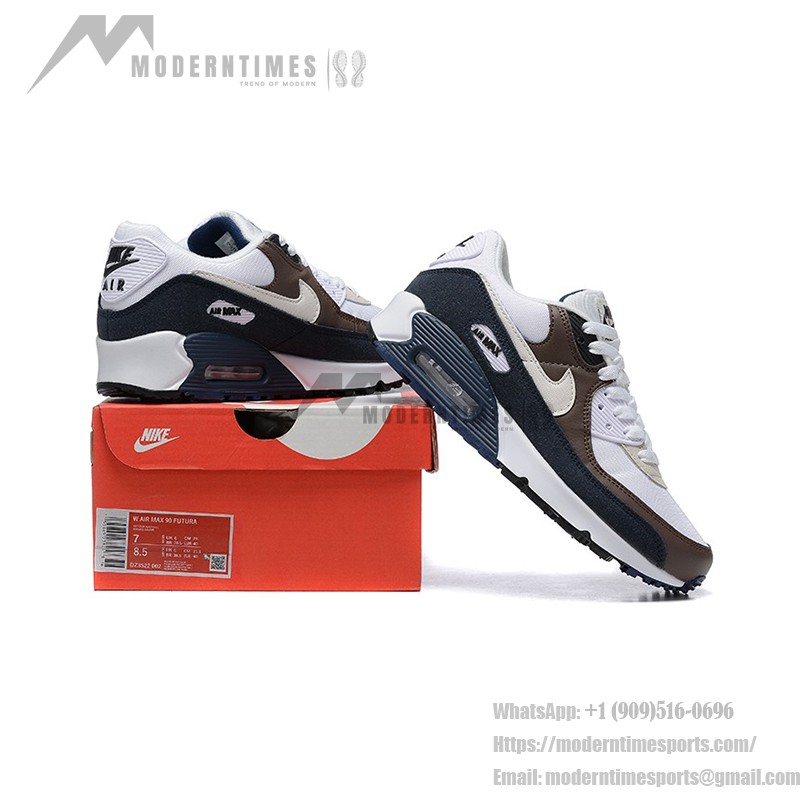 Nike Air Max 90 DZ3522-002 - ホワイトにブラウンとネイビー Nike Air Max 90 DZ3522-002 - ブラウン&ネイビーアクセントのホワイトスニーカー