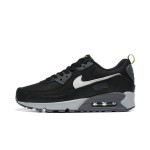 Nike Air Max 90 DZ4495-001 - ネオングリーンのディテールが際立つ洗練されたブラック Nike Air Max 90 DZ4495-001 - ブラックスニーカー グレー&ネオングリーンのアクセント付き