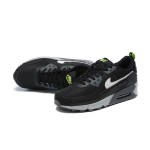 Nike Air Max 90 DZ4495-001 - ネオングリーンのディテールが際立つ洗練されたブラック Nike Air Max 90 DZ4495-001 - ブラックスニーカー グレー&ネオングリーンのアクセント付き