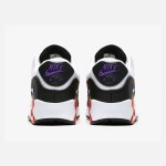 Nike Air Max 90 Essential 'ホワイト/レッド/ブラック/パープル' AJ1285-106 - 鮮やかな配色とMax Airクッショニング Nike Air Max 90 Essential 'ホワイト/レッド/ブラック/パープル' AJ1285-106 - レッド、ブラック、パープルのアクセントが特徴のホワイトスニーカー