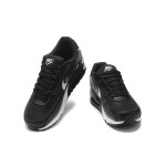 Nike Air Max 90 FD0657-001 - 洗練されたブラックスニーカー Nike Air Max 90 FD0657-001 - ブラックスニーカー&メタリックシルバースウッシュ