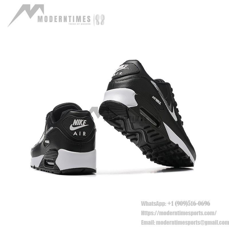 Nike Air Max 90 FD0657-001 - 洗練されたブラックスニーカー Nike Air Max 90 FD0657-001 - ブラックスニーカー&メタリックシルバースウッシュ
