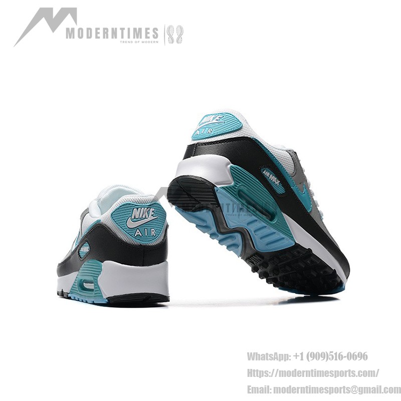 Nike Air Max 90 FD0678-100 - ホワイト&ブルースニーカー Nike Air Max 90 FD0678-100 - ブルー&グレーアクセントのホワイトスニーカー