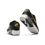 Nike Air Max 90 FJ4229-001 - 大胆なグラデーションスウッシュスニーカー Nike Air Max 90 FJ4229-001 - グラデーションオレンジ&イエロースウッシュ付きブラックスニーカー