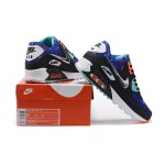 Nike Air Max 90 CW6018-001 - ギャラクシーインスパイアのスニーカー Nike Air Max 90 「スーパーノヴァ」エディション - ギャラクシーデザインとネオンアクセント
