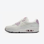 Nike Air Max 90 WMNS 'バレンタインデー' CI7395-100 - ロマンチックデザインとパステルアクセント Nike Air Max 90 WMNS 'バレンタインデー' CI7395-100 - パステルアクセントとハートディテールのホワイトスニーカー