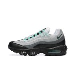 Nike Air Max 95 DH8015-002 レトロスニーカー - 快適でスタイリッシュ Nike Air Max 95 DH8015-002 レトロスニーカー 通気性メッシュとAir Maxクッション