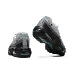 Nike Air Max 95 DH8015-002 レトロスニーカー - 快適でスタイリッシュ Nike Air Max 95 DH8015-002 レトロスニーカー 通気性メッシュとAir Maxクッション