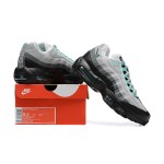 Nike Air Max 95 DH8015-002 レトロスニーカー - 快適でスタイリッシュ Nike Air Max 95 DH8015-002 レトロスニーカー 通気性メッシュとAir Maxクッション