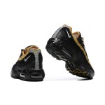 Nike Air Max 95 'Black Elemental Gold' DM0011-004 – クラシックなレトロスニーカー、Air Maxクッションとブラック&ゴールドの配色 Nike Air Max 95 'Black Elemental Gold' DM0011-004 レトロランニングシューズ、Air Maxクッションと通気性の良いアッパー