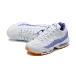 Nike Air Max 95 DM0011-101 クラシックスニーカー - スタイリッシュ&多用途 Nike Air Max 95 DM0011-101 スニーカー - Air Maxクッションデザインによる快適さとスタイル