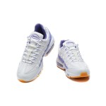 Nike Air Max 95 DM0011-101 クラシックスニーカー - スタイリッシュ&多用途 Nike Air Max 95 DM0011-101 スニーカー - Air Maxクッションデザインによる快適さとスタイル