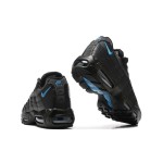 Nike Air Max 95 'Black Dark Marina Reflective' DZ4511-001 メンズ エアクッション スニーカー 反射ディテール付き Nike Air Max 95 'Black Dark Marina Reflective' DZ4511-001 メンズ エアクッション スニーカー – 反射ディテール付きのレトロデザイン