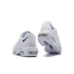 Nike Air Max 95 Essential CK7070-100 ホワイト&ブラック スニーカー Nike Air Max 95 Essential CK7070-100 ホワイト&ブラック スニーカー 側面図