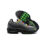 Nike Air Max 95 Evolution of Icons CW6575-001 マルチカラーデザイン スニーカー Nike Air Max 95 Evolution of Icons CW6575-001 マルチカラーデザイン スニーカー 側面図