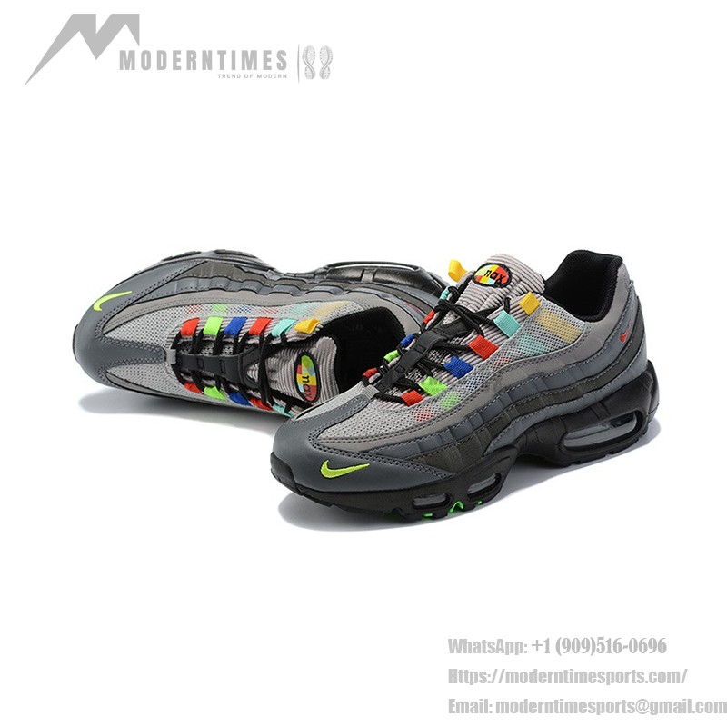 Nike Air Max 95 Evolution of Icons CW6575-001 マルチカラーデザイン スニーカー Nike Air Max 95 Evolution of Icons CW6575-001 マルチカラーデザイン スニーカー 側面図