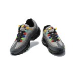 Nike Air Max 95 Evolution of Icons CW6575-001 マルチカラーデザイン スニーカー Nike Air Max 95 Evolution of Icons CW6575-001 マルチカラーデザイン スニーカー 側面図