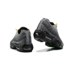 Nike Air Max 95 Evolution of Icons CW6575-001 マルチカラーデザイン スニーカー Nike Air Max 95 Evolution of Icons CW6575-001 マルチカラーデザイン スニーカー 側面図