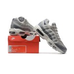 Nike Air Max 95 'Wolf Grey Midnight Navy' FD0663-001 メンズ スニーカー Airクッション技術搭載 Nike Air Max 95 'Wolf Grey Midnight Navy' FD0663-001 メンズ エアクッション スニーカー – Air Max クッション付きのスタイリッシュなグレーとネイビーのカラーバリエーション