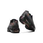 Nike Air Max 95 'Black Picante Reflective' FD0663-002 メンズ スニーカー – プレミアム Air Max クッションと反射的なデザイン Nike Air Max 95 'Black Picante Reflective' FD0663-002 メンズ ランニングスニーカー – 視認性を高める反射素材と大胆なカラーパレット