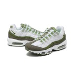 Nike Air Max 95 'White Oil Green' FD0780-100 メンズ スニーカー – Air Max クッションとトレンディなデザイン Nike Air Max 95 'White Oil Green' FD0780-100 メンズ スニーカー – アイコニックな快適さとスタイリッシュな緑のアクセント