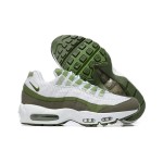 Nike Air Max 95 'White Oil Green' FD0780-100 メンズ スニーカー – Air Max クッションとトレンディなデザイン Nike Air Max 95 'White Oil Green' FD0780-100 メンズ スニーカー – アイコニックな快適さとスタイリッシュな緑のアクセント