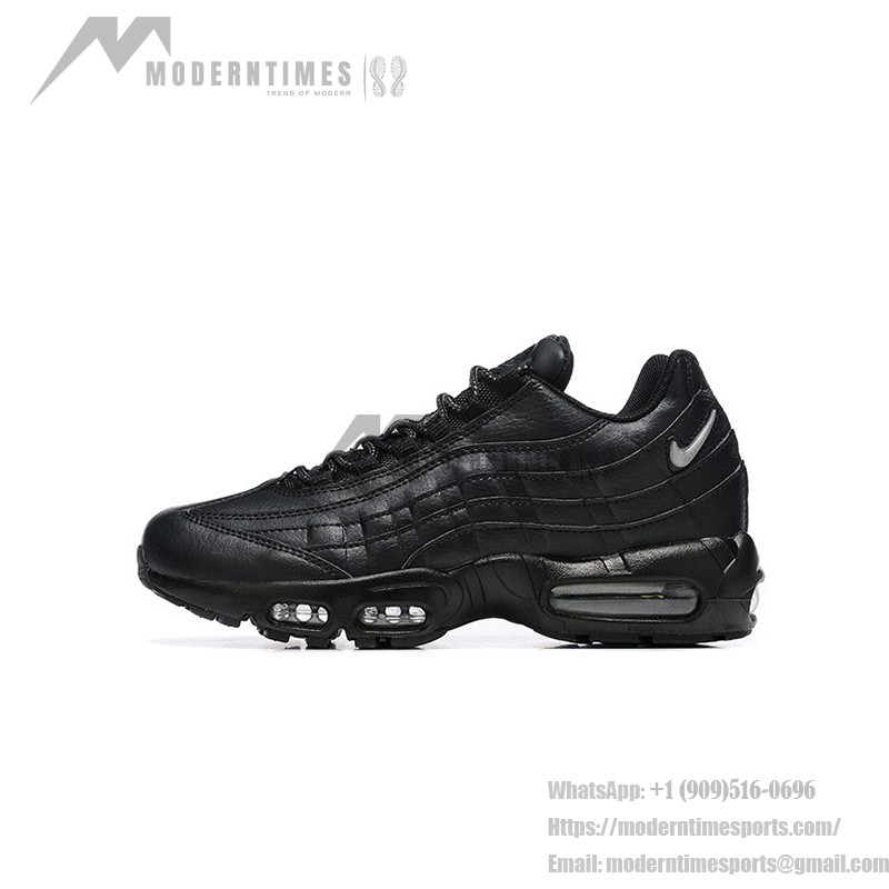 Nike Air Max 95 Essential 'Triple Black 20/23' CI3705-001 メンズ用オールブラックランニングシューズ Nike Air Max 95 Essential 'Triple Black 20/23' メンズ用エアクッションテクノロジー付きランニングシューズ