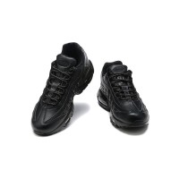 Nike Air Max 95 Essential 'Triple Black 20/23' CI3705-001 – メンズ用クラシックオールブラックランニングシューズ