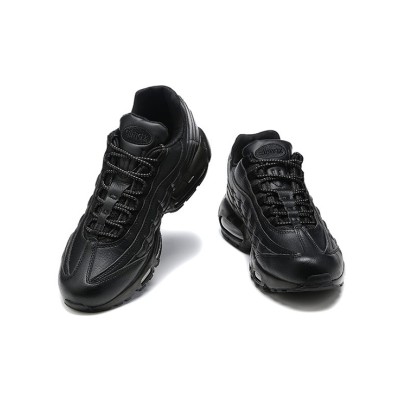 Nike Air Max 95 Essential 'Triple Black 20/23' CI3705-001 – メンズ用クラシックオールブラックランニングシューズ