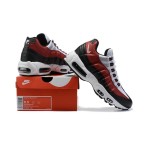 Nike Air Max 95 GS Bordeaux CJ3906-104 レッド&ブラック スニーカー Nike Air Max 95 GS Bordeaux CJ3906-104 レッド&ブラック スニーカー 側面図