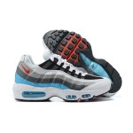 Nike Air Max 95 Glass Blue CV6971-100 グラデーション ブルー スニーカー Nike Air Max 95 Glass Blue CV6971-100 グラデーション ブルー スニーカー 側面図
