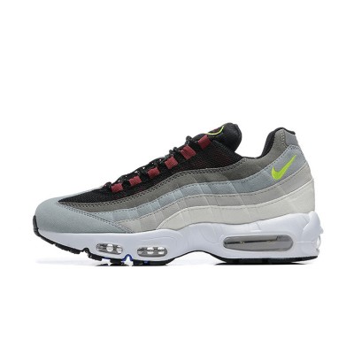 Nike Air Max 95 'Greedy 3.0' (FN7801-001) マルチカラー レトロスニーカー - 快適さとスタイルの融合