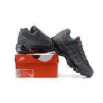 Nike Air Max 95 Iron Grey DC4115-002 グレー&レッド スニーカー Nike Air Max 95 Iron Grey DC4115-002 グレー&レッド スニーカー 側面図