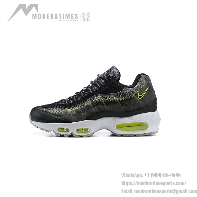 Nike Air Max 95 M2Z2 リサイクルウールパック CV6899-001 ブラック&エレクトリックグリーン スニーカー Nike Air Max 95 M2Z2 リサイクルウールパック CV6899-001 ブラック&エレクトリックグリーン スニーカー 側面図