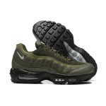 ナイキ エア マックス 95 DZ4511-300 オリーブ リフレクティブ スニーカー - スタイリッシュ&快適 エアクッション技術を備えたナイキ エア マックス 95 DZ4511-300 オリーブ リフレクティブ スニーカー