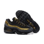 Nike Air Max 95 Premium 538416-007 ブラック&メタリックゴールド スニーカー Nike Air Max 95 Premium 538416-007 ブラック&メタリックゴールド スニーカー 側面図