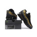 Nike Air Max 95 Premium 538416-007 ブラック&メタリックゴールド スニーカー Nike Air Max 95 Premium 538416-007 ブラック&メタリックゴールド スニーカー 側面図