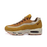 Nike Air Max 95 Premium Wheat Pack 538416-700 スニーカー ウィート、ブラウン、クリームカラーの Nike Air Max 95 Premium Wheat Pack 538416-700 スニーカー